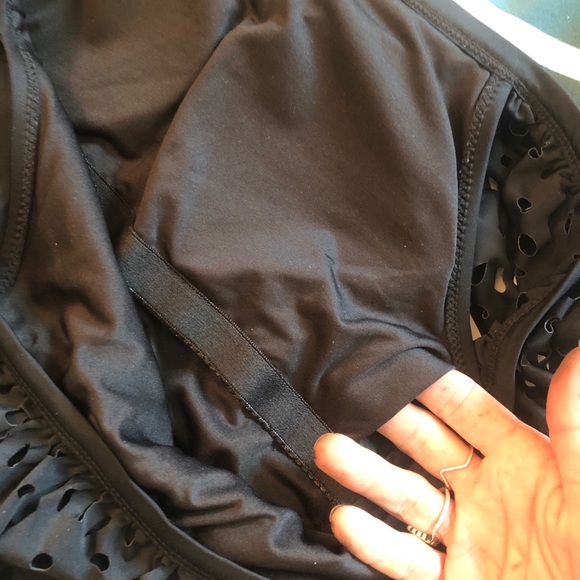 HOST PICK! Cupshe Off Shoulder One Piece Swim Suit - Picture 4 of 5